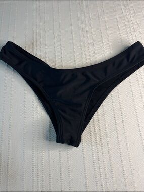 Cross1946 black bikini bottoms scrunched/ruched cheeky elastic gather back, sz S